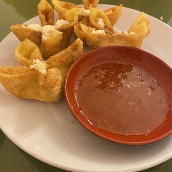 Señor Sushi - Crab Rangoon with chili sauce. We had already dug in; order was 6. - Sushi Bars Near Me - Chipley, Florida Señor Sushi - Crab Rangoon with chili sauce. We had already dug in; order was 6. - Sushi Bars Near Me - Chipley, Florida