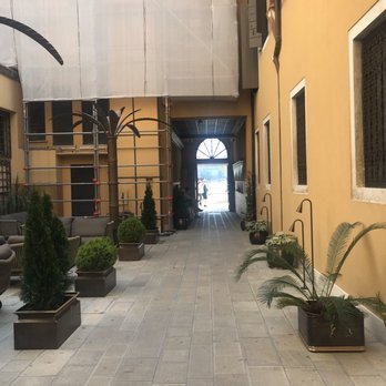 Palazzo Veneziano - Hotels Near Me - Venezia, VE