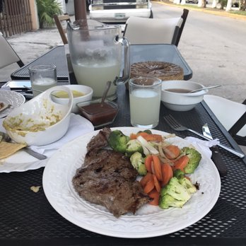 T@cos.com - Seafood Near Me - Puerto Morelos, ROO