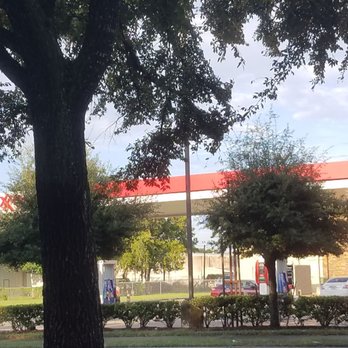 Exxon - Can you put my ex on - Gas Stations Near Me - HOUSTON, Texas