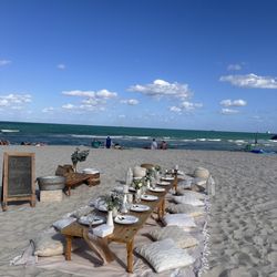 Beach and Beyond Picnics