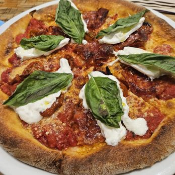 California Pizza Kitchen - Pizza Near Me - Glendale, New York