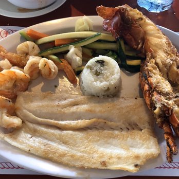 Villa Ortega's - Seafood platter - Seafood Near Me - Puerto Nuevo, BCN Villa Ortega's - Seafood platter - Seafood Near Me - Puerto Nuevo, BCN