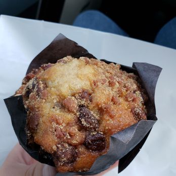 Cups an  Espresso Cafe - Blueberry muffin - Coffee & Tea Near Me - Jackson, Mississippi