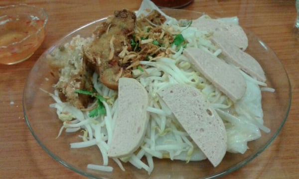 Banh Cuon Thang Long by null