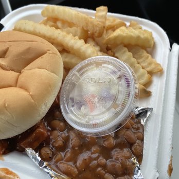 Imagine Vegan Cafe - Vegan bbq. Decent - Vegan Near Me - Memphis, Tennessee