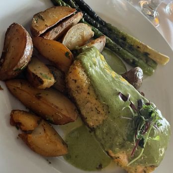 Bella’s Bistro - Seafood Near Me - Simi Valley, California