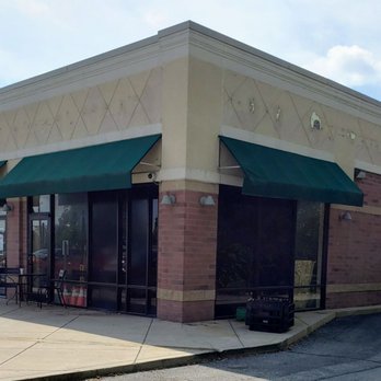 STARBUCKS - Storefront for Starbucks East Washington - Coffee & Tea Near Me - Indianapolis, Indiana STARBUCKS - Storefront for Starbucks East Washington - Coffee & Tea Near Me - Indianapolis, Indiana