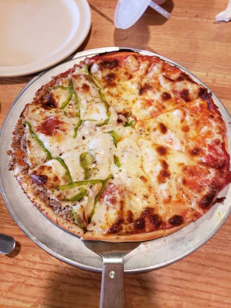 BILL BOBE’S PIZZERIA 32 Photos & 59 Reviews 1651 N 6th St, Vincennes, Indiana Pizza