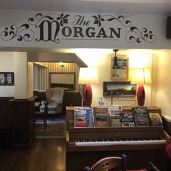 The Morgan - Wer kann darf spielen Klavier