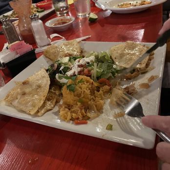 Casa Bella Mexican Cuisine - Fajita quesadillas - Mexican Near Me - Springfield, Missouri Casa Bella Mexican Cuisine - Fajita quesadillas - Mexican Near Me - Springfield, Missouri