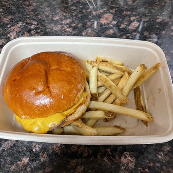 Zinburger - Kid Cheeseburger & Fries - Burgers Near Me - Tucson, Arizona