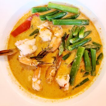 Nourish - Shrimp Panang Curry - Thai Near Me - Brooklyn, New York Nourish - Shrimp Panang Curry - Thai Near Me - Brooklyn, New York