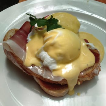 Santucci's Cafe - Eggs Benedict - Cafes Near Me - Camberwell, VIC Santucci's Cafe - Eggs Benedict - Cafes Near Me - Camberwell, VIC