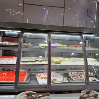 Buffetopia - Dessert - Seafood Near Me - Humble, Texas