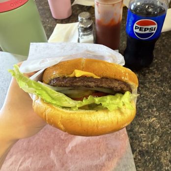 J&G Grill - Cheeseburger - Burgers Near Me - Marathon, Texas J&G Grill - Cheeseburger - Burgers Near Me - Marathon, Texas