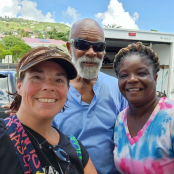Sidewalk Grill Express - Hot Dogs Near Me - Charlotte Amalie, Virgin Islands