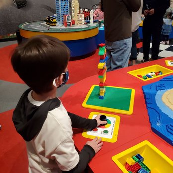 Legoland Discovery Center - One of the lego stations - Indoor Playcenter Near Me - Milpitas, California Legoland Discovery Center - One of the lego stations - Indoor Playcenter Near Me - Milpitas, California