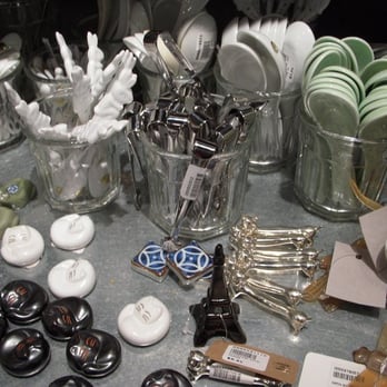 Sur La Table - Kitchen Supplies Near Me - Carmel, Indiana
