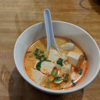 Thai Kitchen - Thai Near Me - Simi Valley, California