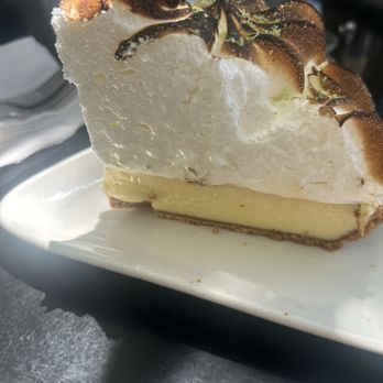Moondog Cafe & Bakery - Cafes Near Me - Key West, Florida