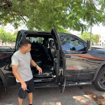 Miami Auto Tint - Jose - Car Window Tinting Near Me - Miami, Florida Miami Auto Tint - Jose - Car Window Tinting Near Me - Miami, Florida