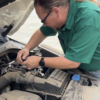 O'Reilly Auto Parts - In cold weather, Tim is helping me replace the battery. Very grateful! - Auto Parts & Supplies Near Me - Beaumont, California O'Reilly Auto Parts - In cold weather, Tim is helping me replace the battery. Very grateful! - Auto Parts & Supplies Near Me - Beaumont, California