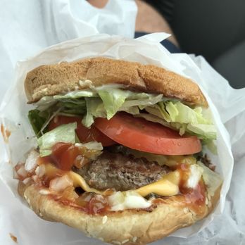 Hole In One Shaker - a hamburger with lettuce, tomato, and cheese - Burgers Near Me - Show Low, Arizona