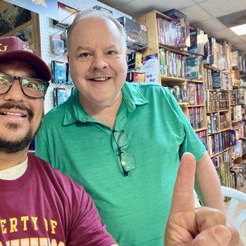 Book Stan - Stan himself - the legend! - Comic Books Near Me - Killeen, Texas Book Stan - Stan himself - the legend! - Comic Books Near Me - Killeen, Texas