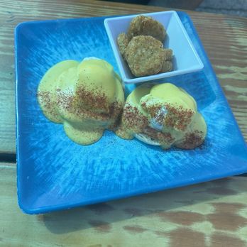 Blue Moon Waterfront Grille - Eggs Benedict* - New American Near Me - Nashville, Tennessee Blue Moon Waterfront Grille - Eggs Benedict* - New American Near Me - Nashville, Tennessee