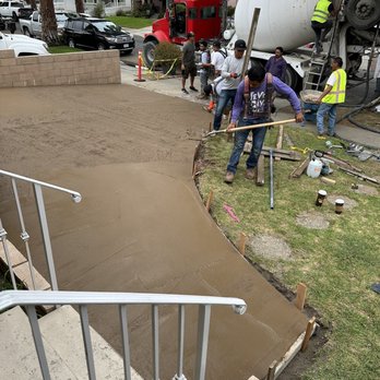 Lakewood Contracting - Pouring the colored cement - Masonry/Concrete Near Me Lakewood Contracting - Pouring the colored cement - Masonry/Concrete Near Me