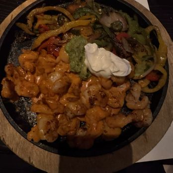 La Popular - Shrimp Fajitas - Cocktail Bars Near Me - Claremont, California