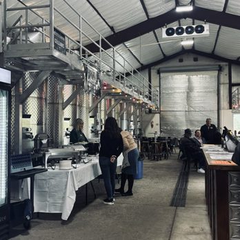 Drytown Cellars - Wineries Near Me - Drytown, California