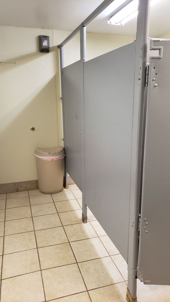 SHELL 26 Photos I 40 Exit 123, Seligman, Arizona Gas Stations Phone Number Yelp