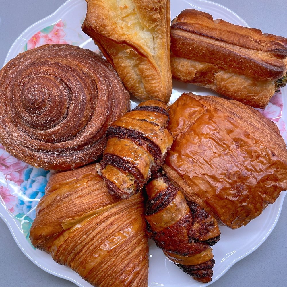 Breads Bakery - Bryant Park - Bakeries Near Me - New York, New York