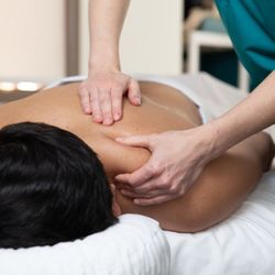 The Anatomy of Wellness - Clinical massage for pain, injury and athletes.