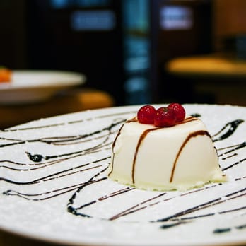 Eleonora d'Arborea - Panna Cotta - Seafood Near Me - Rome, RM Eleonora d'Arborea - Panna Cotta - Seafood Near Me - Rome, RM