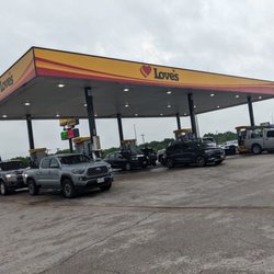 Love's Travel Stop - Love's, Hearne