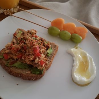 Cocoon Recovery Home - Lunch - Rehabilitation Center Near Me - Tijuana, BCN