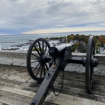 Fort Mackinac - Landmarks & Historical Buildings Near Me - Mackinac Island, Michigan