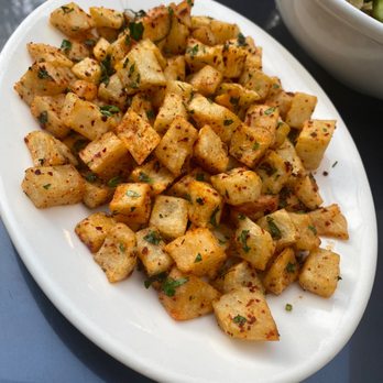Mantee Cafe - Mediterranean Near Me - Studio City, California Mantee Cafe - Mediterranean Near Me - Studio City, California