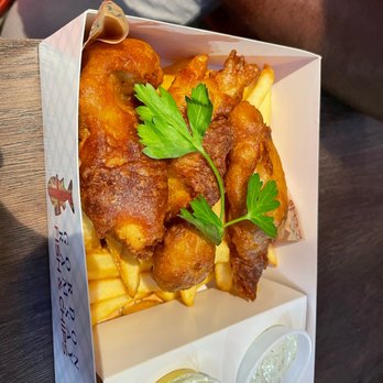 Gordon Ramsay Fish & Chips - Chicken strips - Fish & Chips Near Me - Orlando, Florida Gordon Ramsay Fish & Chips - Chicken strips - Fish & Chips Near Me - Orlando, Florida