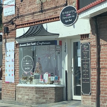 Le Macaron French Pastries - Macarons Near Me - Laguna Beach, California Le Macaron French Pastries - Macarons Near Me - Laguna Beach, California