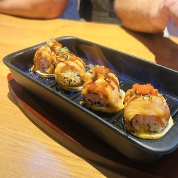 Sully's Erumi Sushi - Sushi Bars Near Me - Glendale, Arizona