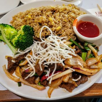 Lily Kai - Mongolian Beef Lunch Plate w/ Fried Rice - Chinese Near Me - Petaluma, California Lily Kai - Mongolian Beef Lunch Plate w/ Fried Rice - Chinese Near Me - Petaluma, California
