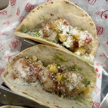 The Key Stl - Shrimp tacos with guacamole and street corn - Burgers Near Me - St. Louis, Missouri The Key Stl - Shrimp tacos with guacamole and street corn - Burgers Near Me - St. Louis, Missouri