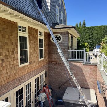 Hampton Window Cleaning - Window Washing Near Me - Southampton, New York Hampton Window Cleaning - Window Washing Near Me - Southampton, New York
