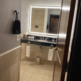 From doorway to bathroom nice From doorway to bathroom nice