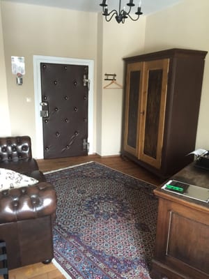 Hotel Fronfeste "Rast im Knast" by null