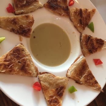 Charm Thai Eatery - Green curry with roti - Thai Near Me - San Mateo, California Charm Thai Eatery - Green curry with roti - Thai Near Me - San Mateo, California